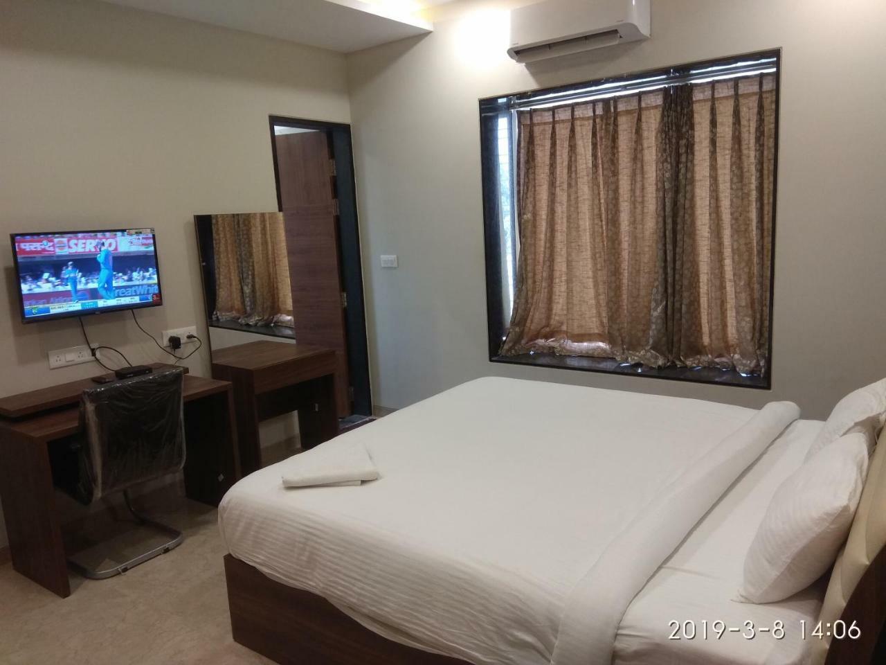 Visawa Palace Nanded Ngoại thất bức ảnh