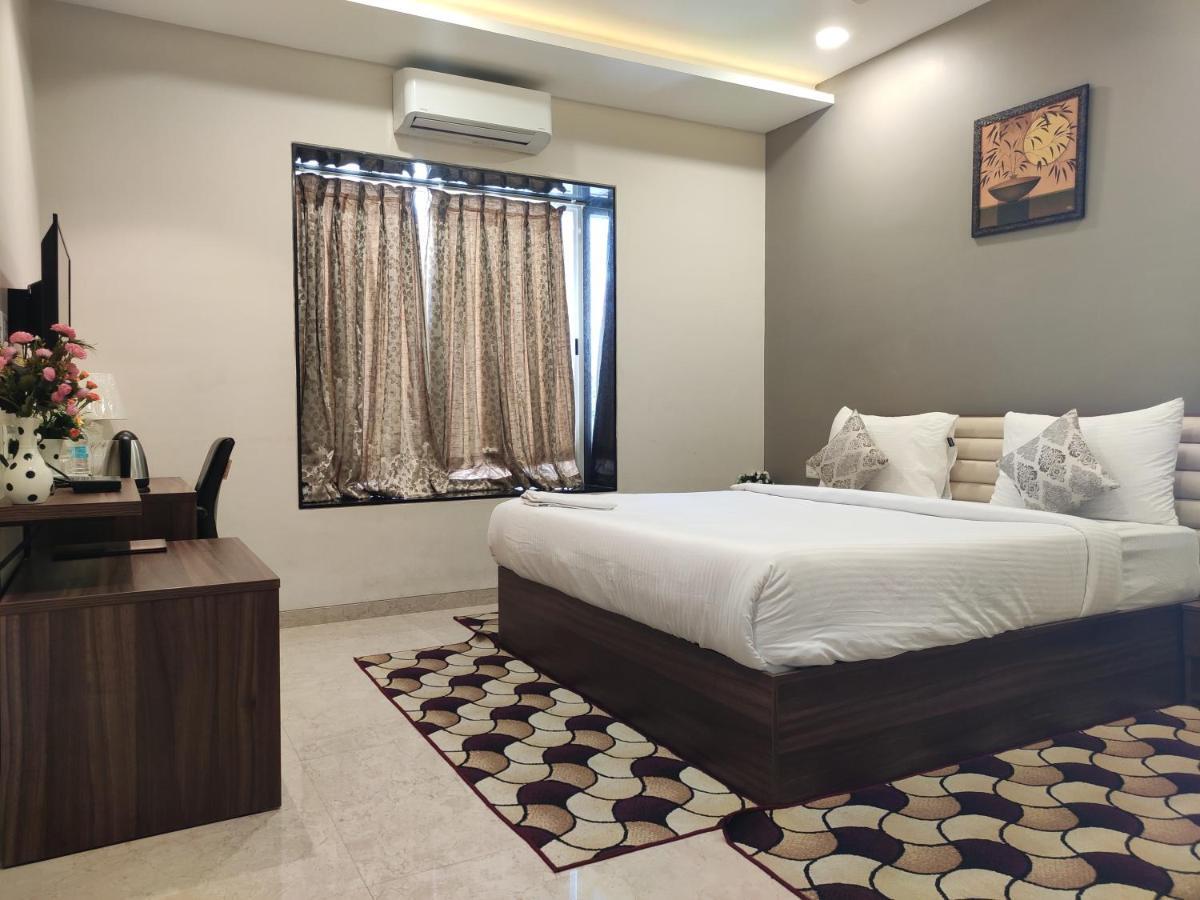 Visawa Palace Nanded Ngoại thất bức ảnh